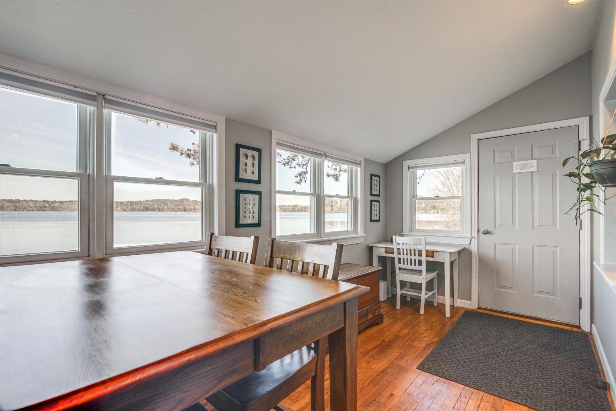 Quiet Plymouth Cottage On Great South Pond! ภายนอก รูปภาพ